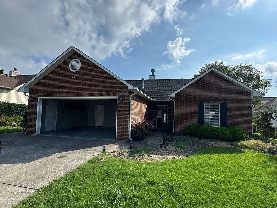 1st image of 1332 Hunters Way Ct