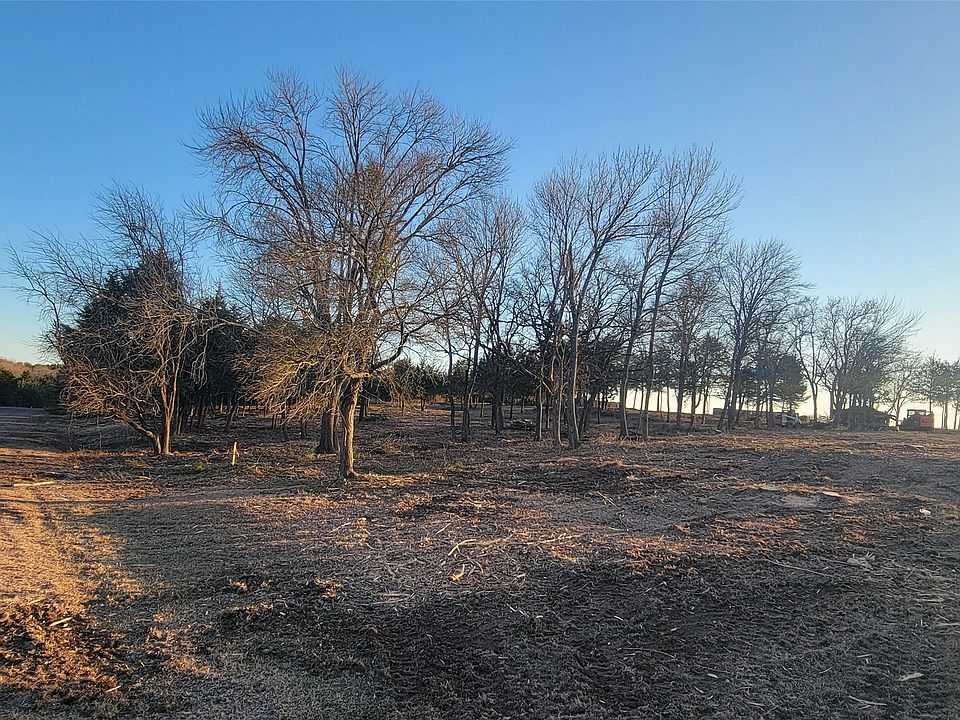 1st image of 29 Ridgecrest Dr