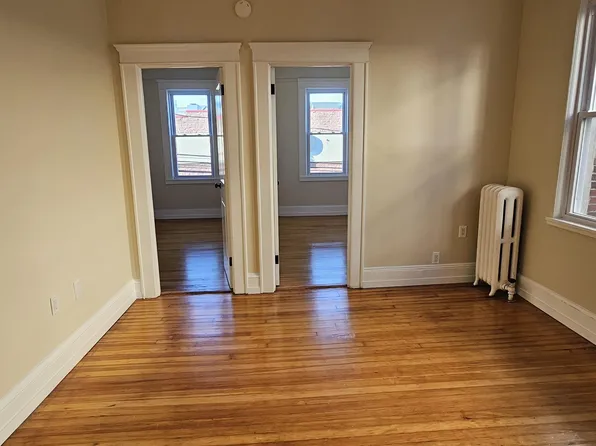 436 Anderson Avenue  8 image 3 of 9
