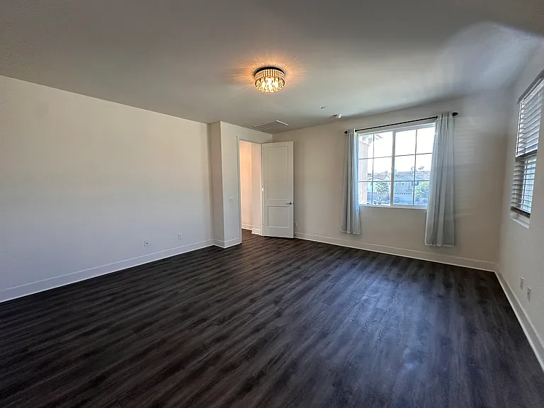 15852 Ellington Way — Photo 27