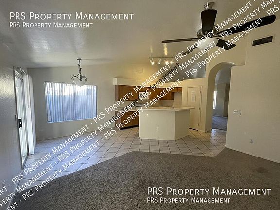 3rd image of 837 E Glenmere Dr