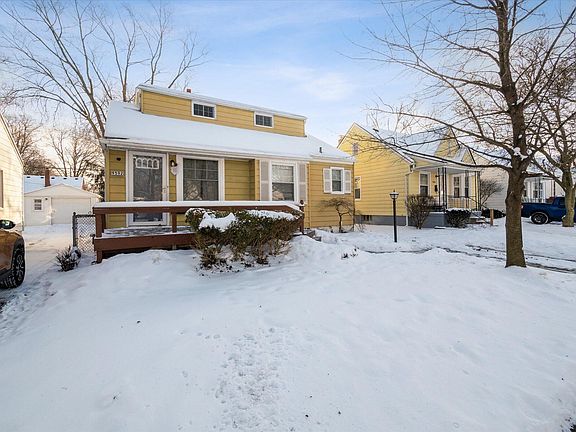 2nd image of 9592 Tecumseh Ave