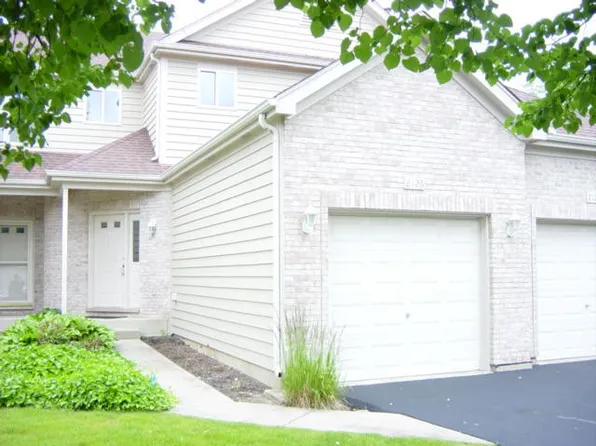 2126 Glacier Ct #2126, Algonquin, IL 60102