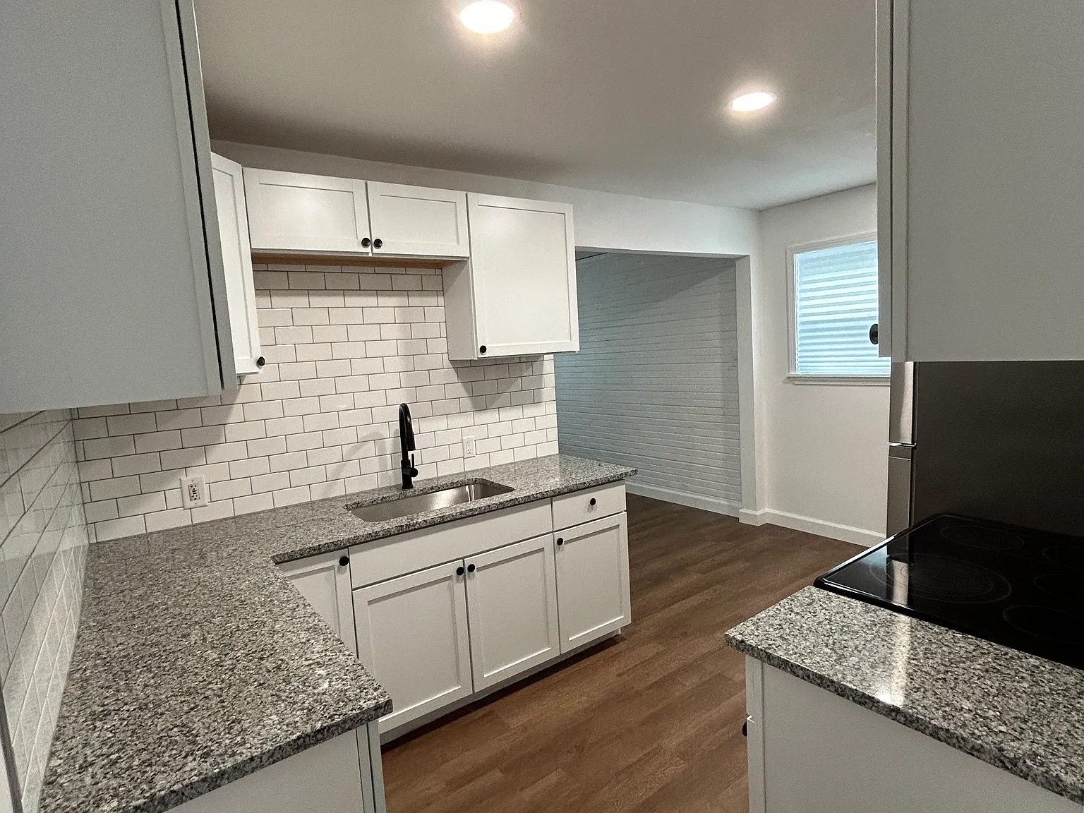 1510 Annabelle St — Photo 2