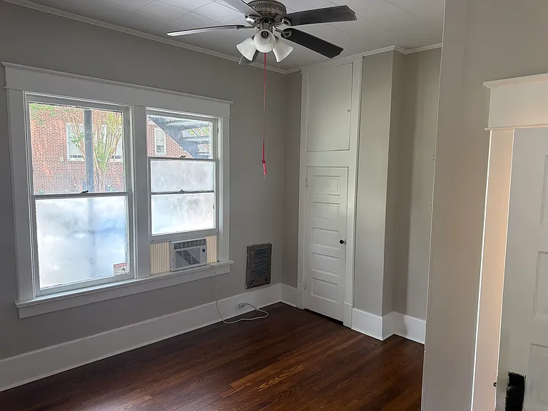 422 W Main St #1 — Photo 24