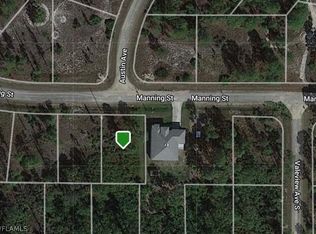 1046 Manning St E, Lehigh Acres, FL 33974