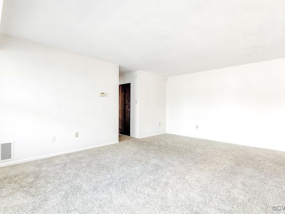 4th image of 9395 London Tower Ct Unit 606