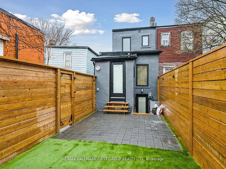 285 Rhodes Ave #LOWER — Photo 2