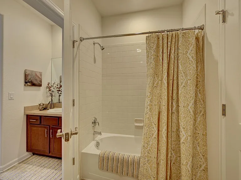 14351 Ivy St — Photo 26