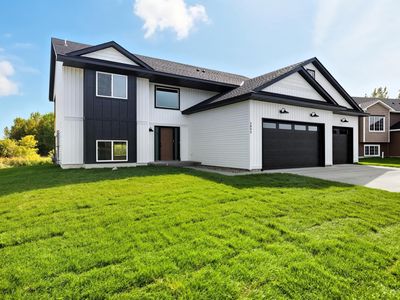 2892 29th St NE, Sauk Rapids, MN, 56379