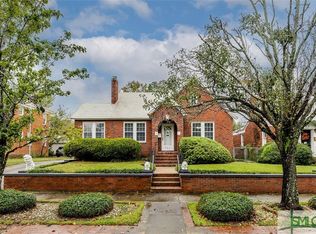 627 E 52nd St, Savannah, GA 31405