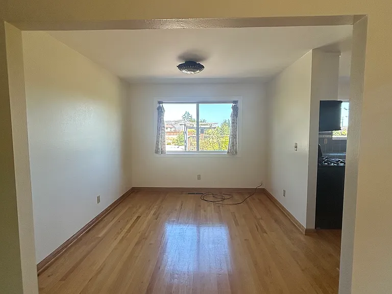 116 McMillan Dr — Photo 5