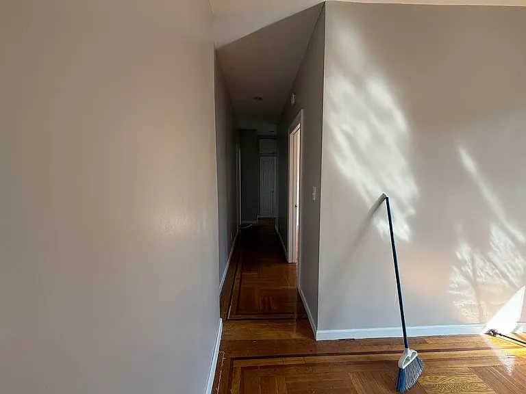 159 Bay 29th St #20B — Photo 3