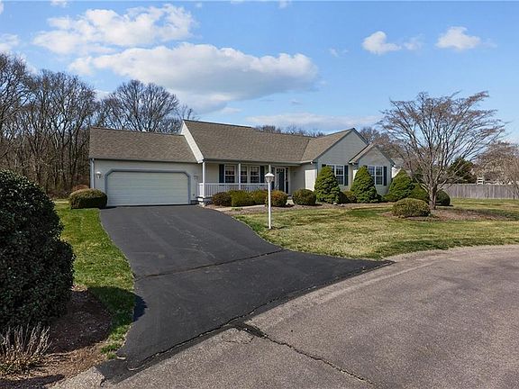 3rd image of 47 Blossom Ct
