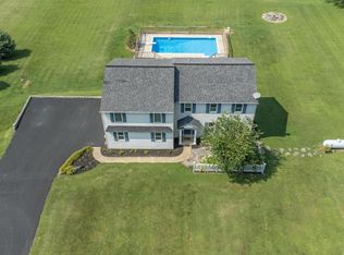 161 Mount Hope School Rd, Willow Street, PA 17584