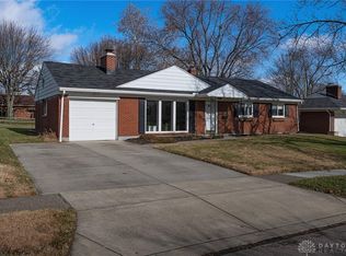 1051 Kenosha Rd, Dayton, OH 45429