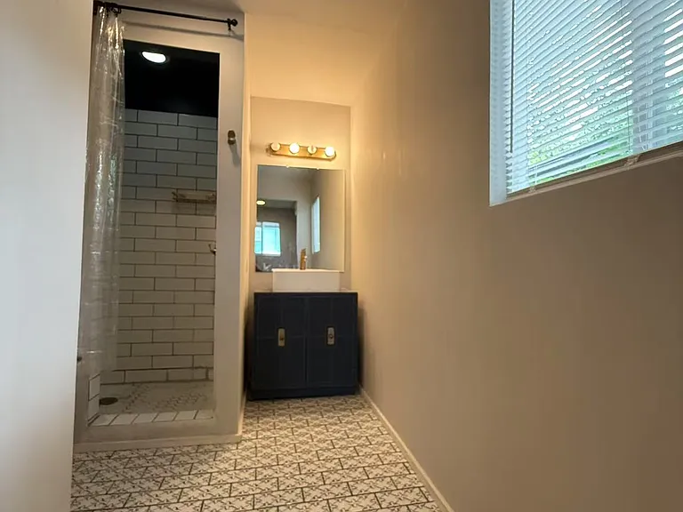118 Park Dr — Photo 16