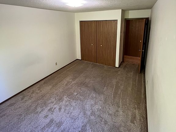 2nd image of 558 Braund St Unit 23