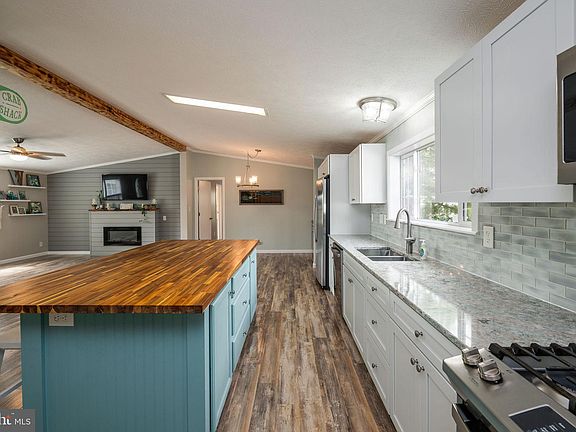 4th image of 34854 Clew St #53190
