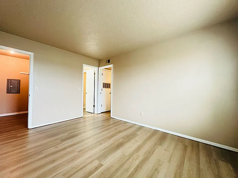 3200 W Britton Rd #19 — Photo 23