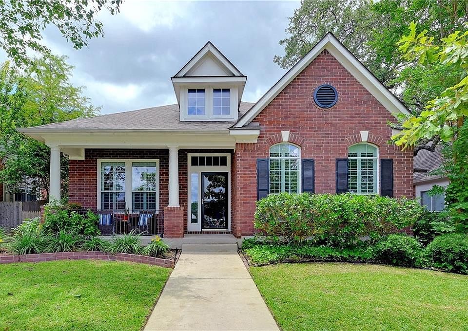 1st image of 105 Village Park Dr