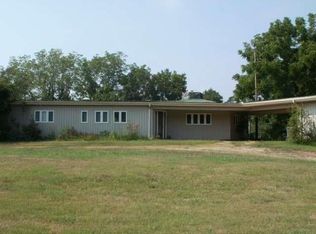 738 Salem Church Rd, Carrollton, GA 30117