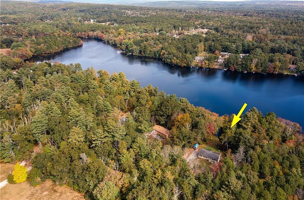 78 B Spring St, Hope Valley, RI 02832 MLS 1345422 Zillow