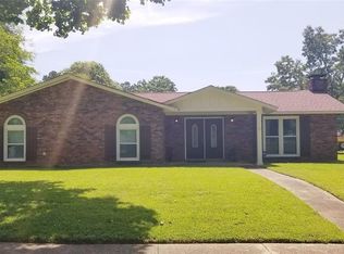 700 Dubuque Dr, Montgomery, AL 36109