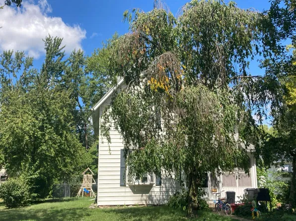 718 Welsted St, Napoleon, OH 43545