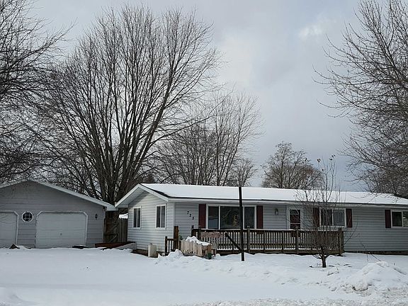 2nd image of 725 Mary Ave