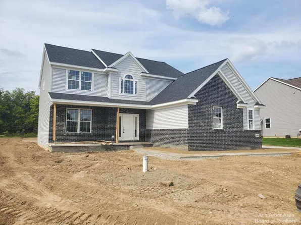 7980 Bemis Rdg, Saline, MI 48176