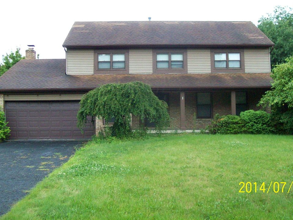 1st image of 11744 Canterbury Ave