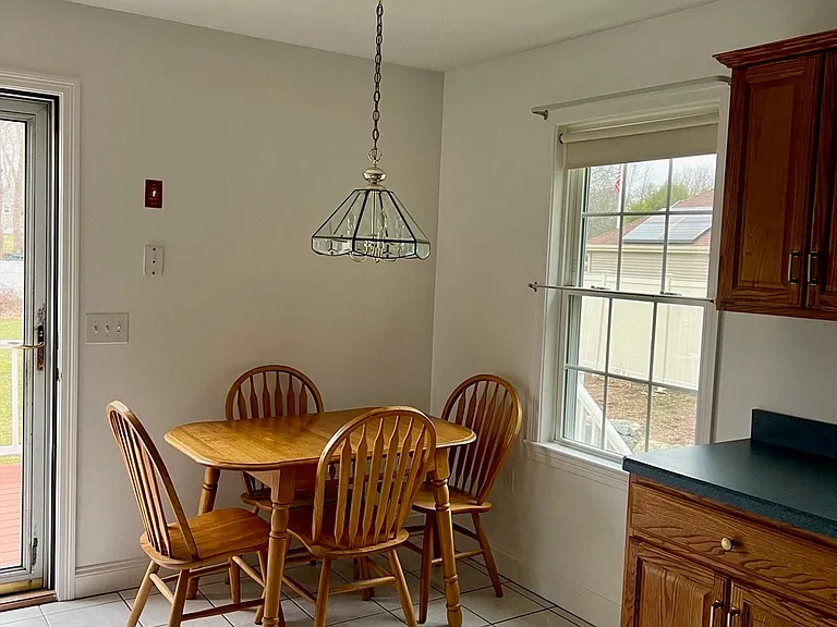 367 Rockland St #1 — Photo 13