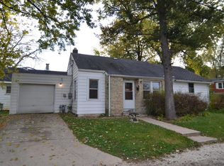 2101 Lorraine Ave, Joliet, IL 60433