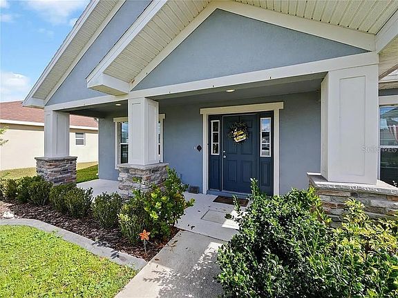 4th image of 218 Cattail Way