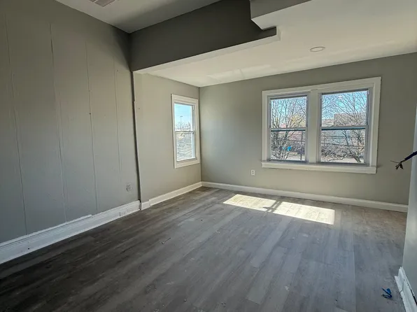 71 W Alpine St, Newark, NJ