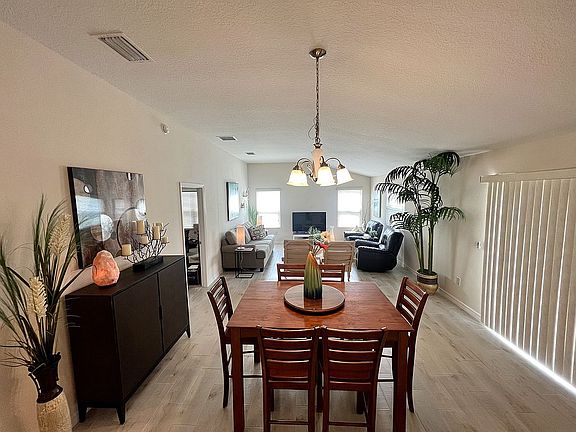 4th image of 5844 Marsh Ct