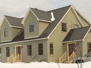 21 Willow Dr, Windham, ME 04062