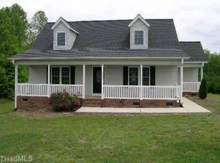1603 Foxfire Rd, Asheboro, NC 27205