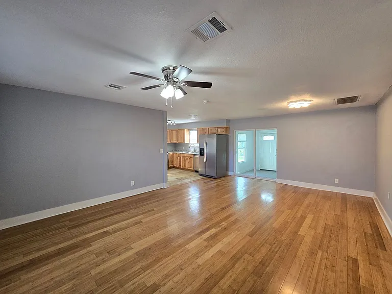 1111 S Martin Luther King Blvd — Photo 7