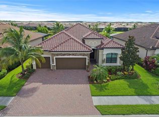 28071 Wicklow Ct, Bonita Springs, FL 34135