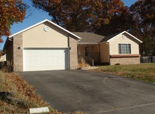 3125 Kosciusko St, New Chicago, IN 46342