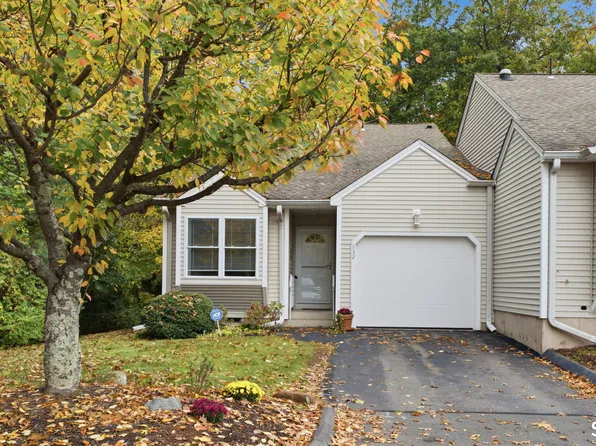 632 Overlook Path #632, Southington, CT 06489