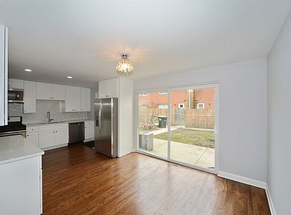 4th image of 7911 Nordica Ave