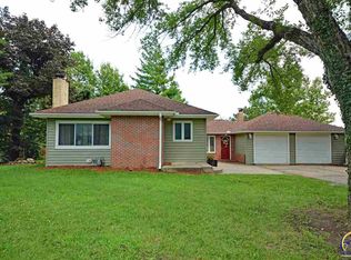 5130 NE Indian Creek Rd, Topeka, KS 66617