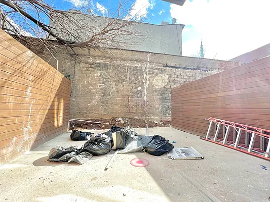 Rented by Doorway NYC, LLC | media 10