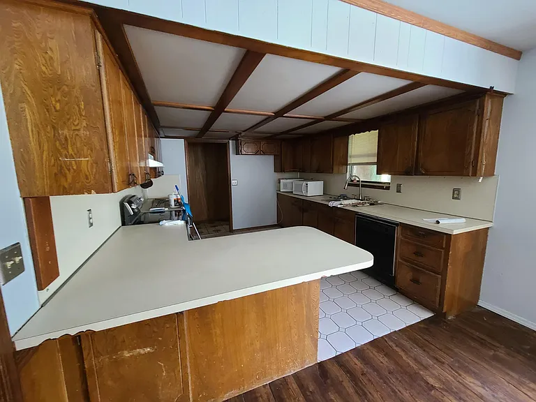 8424 S 353rd East Ave — Photo 3