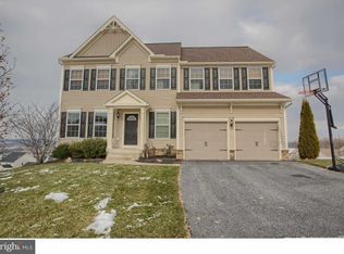 306 Woodglen Rd, Morgantown, PA 19543
