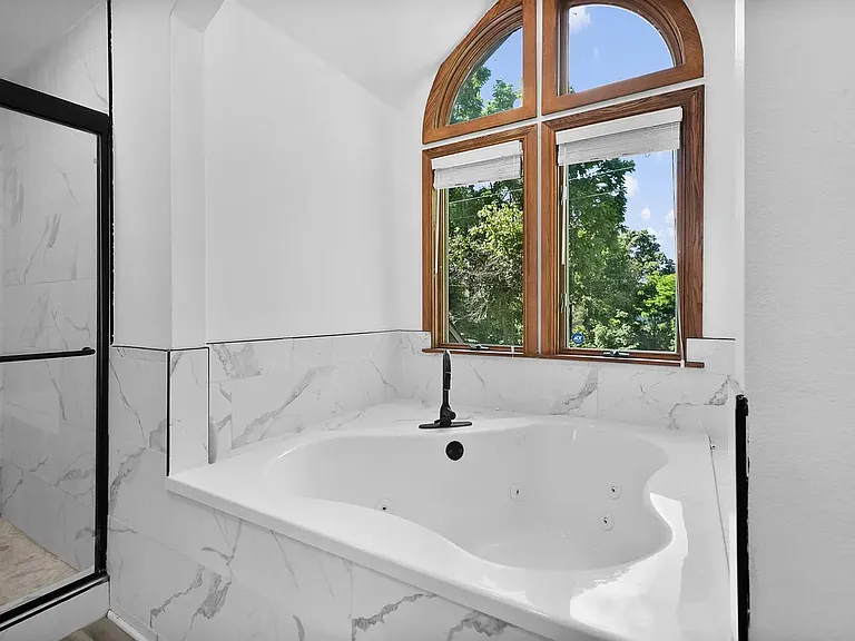 6463 W H Ave — Photo 22