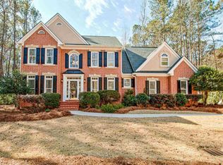 135 Stonehaven Dr, Fayetteville, GA 30215